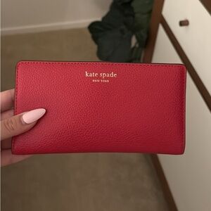 Kate Spade Red Leather Bag Sleek Design